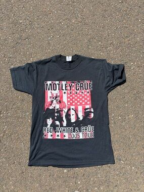Y2K Motley Crue T-Shirt